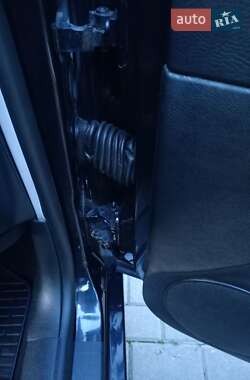 Хетчбек Volkswagen Golf 2002 в 