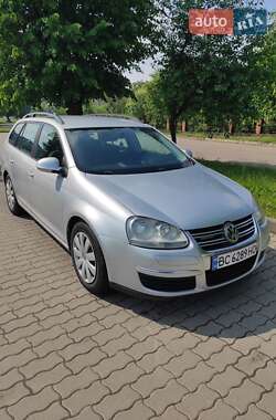 Універсал Volkswagen Golf 2008 в Сокалі