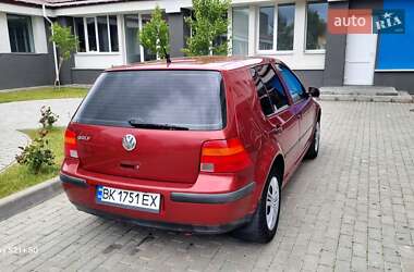 Хэтчбек Volkswagen Golf 1998 в 