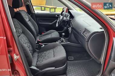 Хэтчбек Volkswagen Golf 1998 в 