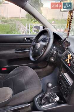 Універсал Volkswagen Golf 2003 в Бару