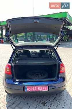 Хетчбек Volkswagen Golf 2007 в 