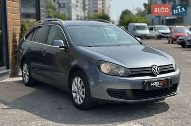 Універсал Volkswagen Golf 2013 в 