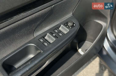 Універсал Volkswagen Golf 2013 в 