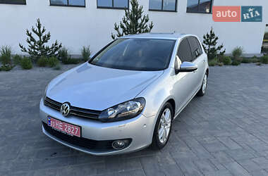 Хетчбек Volkswagen Golf 2009 в Луцьку