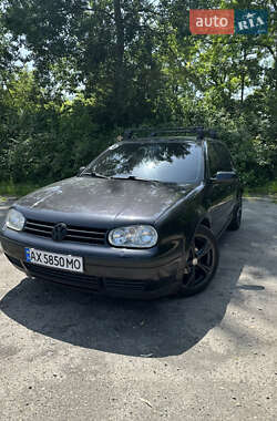 Хэтчбек Volkswagen Golf 2000 в Новом Роздоле