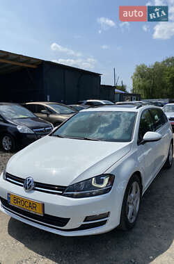 Універсал Volkswagen Golf 2016 в Луцьку