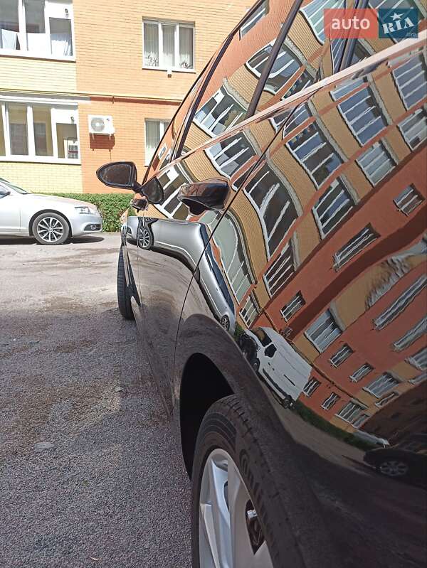 Универсал Volkswagen Golf 2015 в Луцке