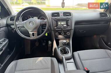 Универсал Volkswagen Golf 2013 в 