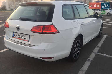 Універсал Volkswagen Golf 2013 в 