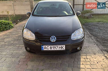 Хетчбек Volkswagen Golf 2007 в Цумані