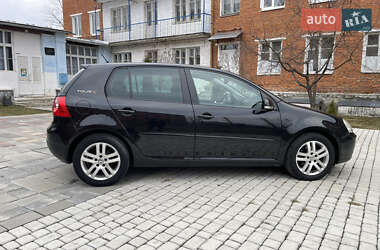 Хэтчбек Volkswagen Golf 2007 в 