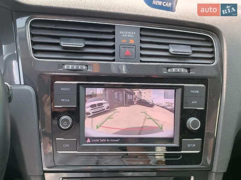 Хэтчбек Volkswagen Golf 2019 в Харькове