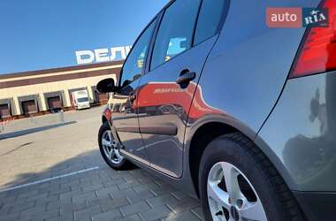 Хетчбек Volkswagen Golf 2007 в 