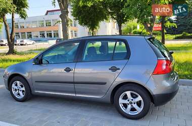 Хетчбек Volkswagen Golf 2007 в 