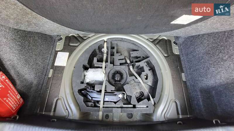 Хэтчбек Volkswagen Golf 2007 в Черкассах