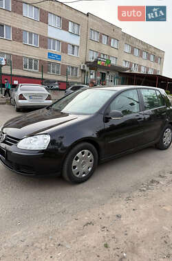 Хетчбек Volkswagen Golf 2008 в 