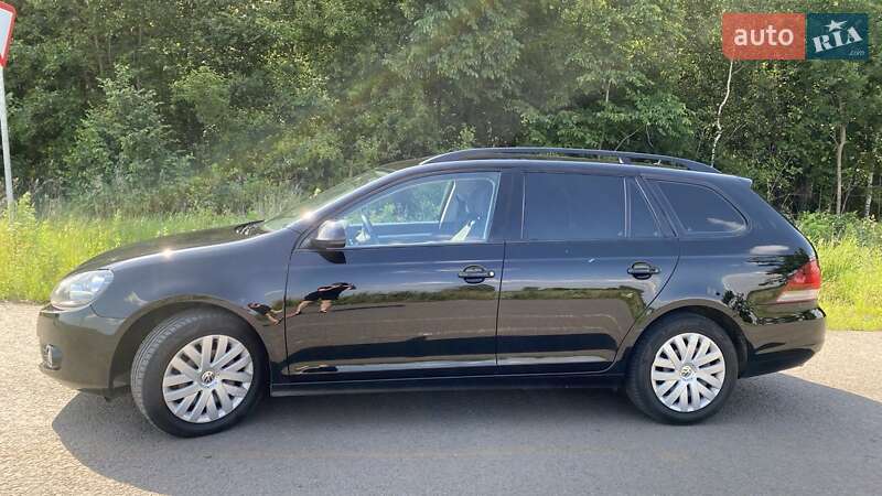 Універсал Volkswagen Golf 2013 в Прилуках