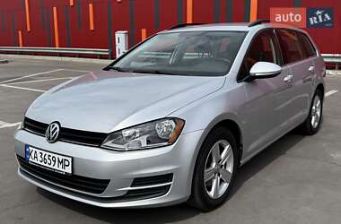 Универсал Volkswagen Golf 2015 в 