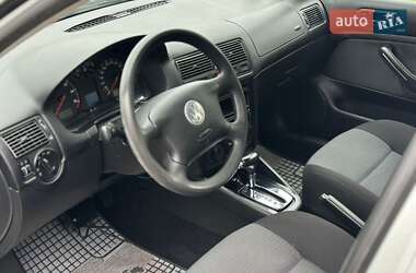 Универсал Volkswagen Golf 2003 в 