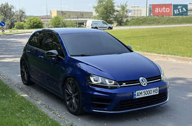 Хэтчбек Volkswagen Golf 2014 в 