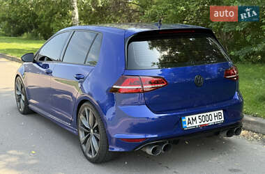 Хэтчбек Volkswagen Golf 2014 в 