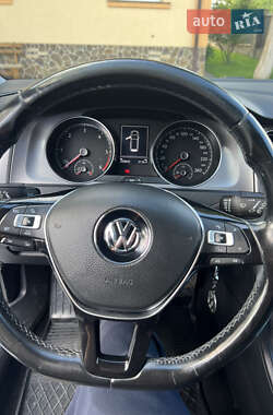 Универсал Volkswagen Golf 2013 в 