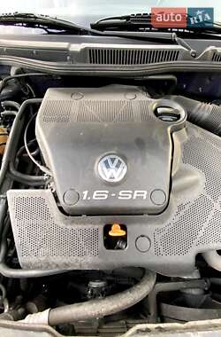 Универсал Volkswagen Golf 2000 в 