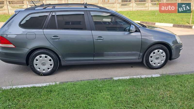 Універсал Volkswagen Golf 2007 в Галичі