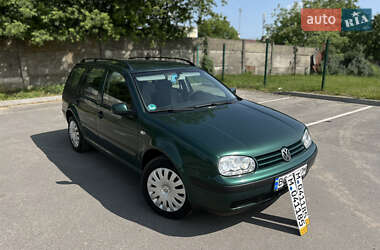 Универсал Volkswagen Golf 2003 в Львове