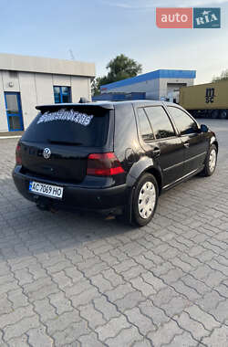 Хэтчбек Volkswagen Golf 2000 в Луцке