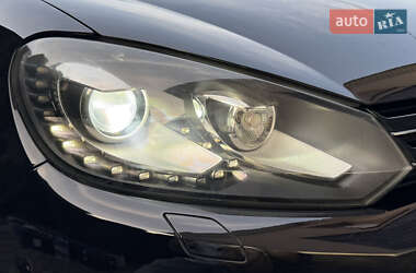 Хетчбек Volkswagen Golf 2012 в 