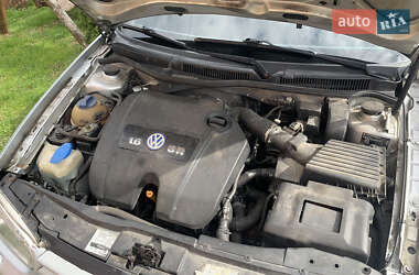 Универсал Volkswagen Golf 2002 в 