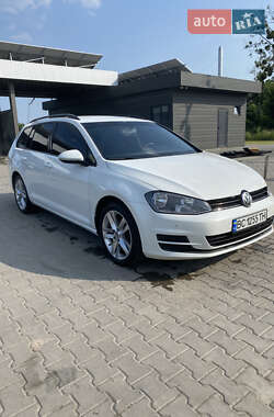 Універсал Volkswagen Golf 2015 в Львові