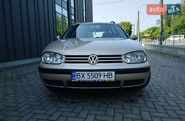 Универсал Volkswagen Golf 2001 в 