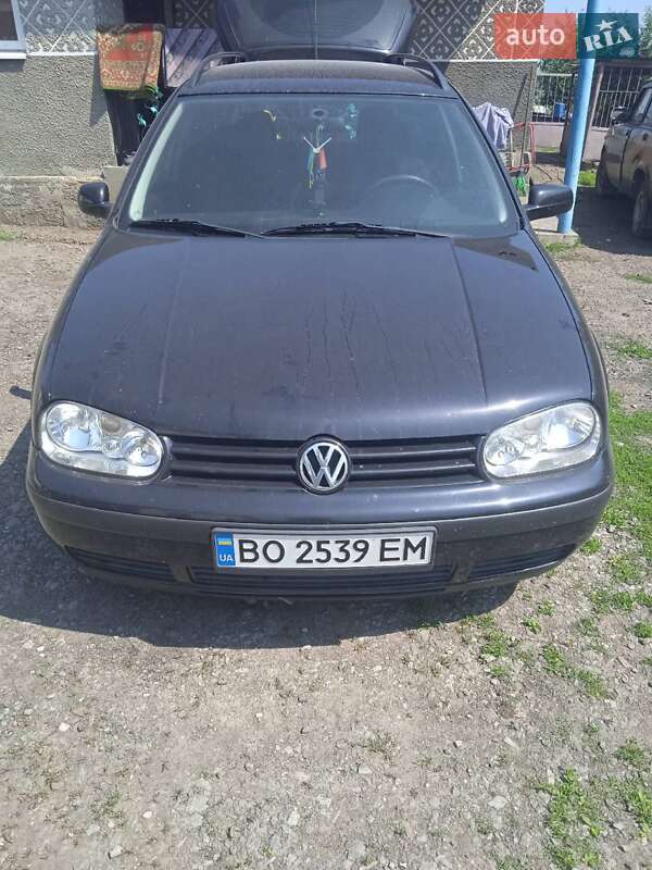 Volkswagen Golf 2001