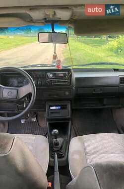 Хэтчбек Volkswagen Golf 1987 в 