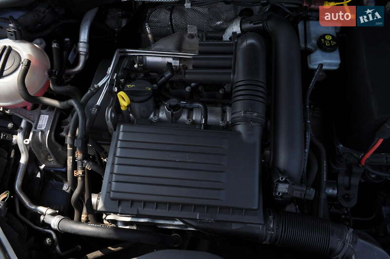 Универсал Volkswagen Golf 2014 в Киеве