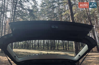 Хетчбек Volkswagen Golf 2002 в 