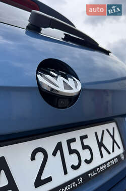 Універсал Volkswagen Golf 2015 в 
