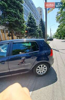 Хэтчбек Volkswagen Golf 2008 в Запорожье