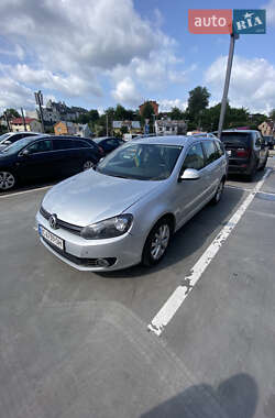 Универсал Volkswagen Golf 2011 в Каменке-Бугской