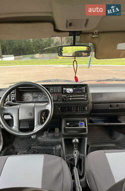 Хэтчбек Volkswagen Golf 1992 в 