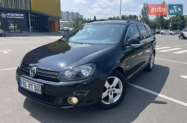 Универсал Volkswagen Golf 2012 в Киеве