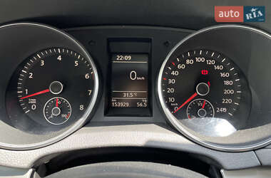Хэтчбек Volkswagen Golf 2009 в 