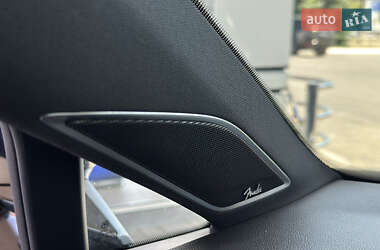 Хэтчбек Volkswagen Golf 2015 в 