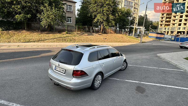 Универсал Volkswagen Golf 2011 в Запорожье