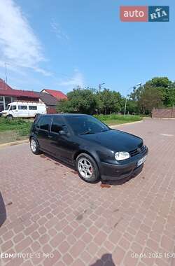 Хетчбек Volkswagen Golf 1998 в Рівному