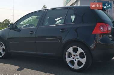 Хетчбек Volkswagen Golf 2006 в Луцьку