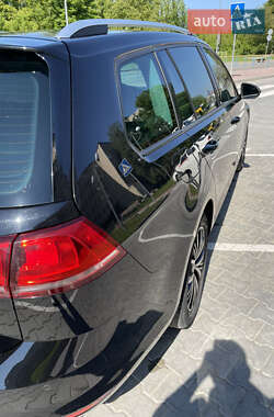 Универсал Volkswagen Golf 2016 в 